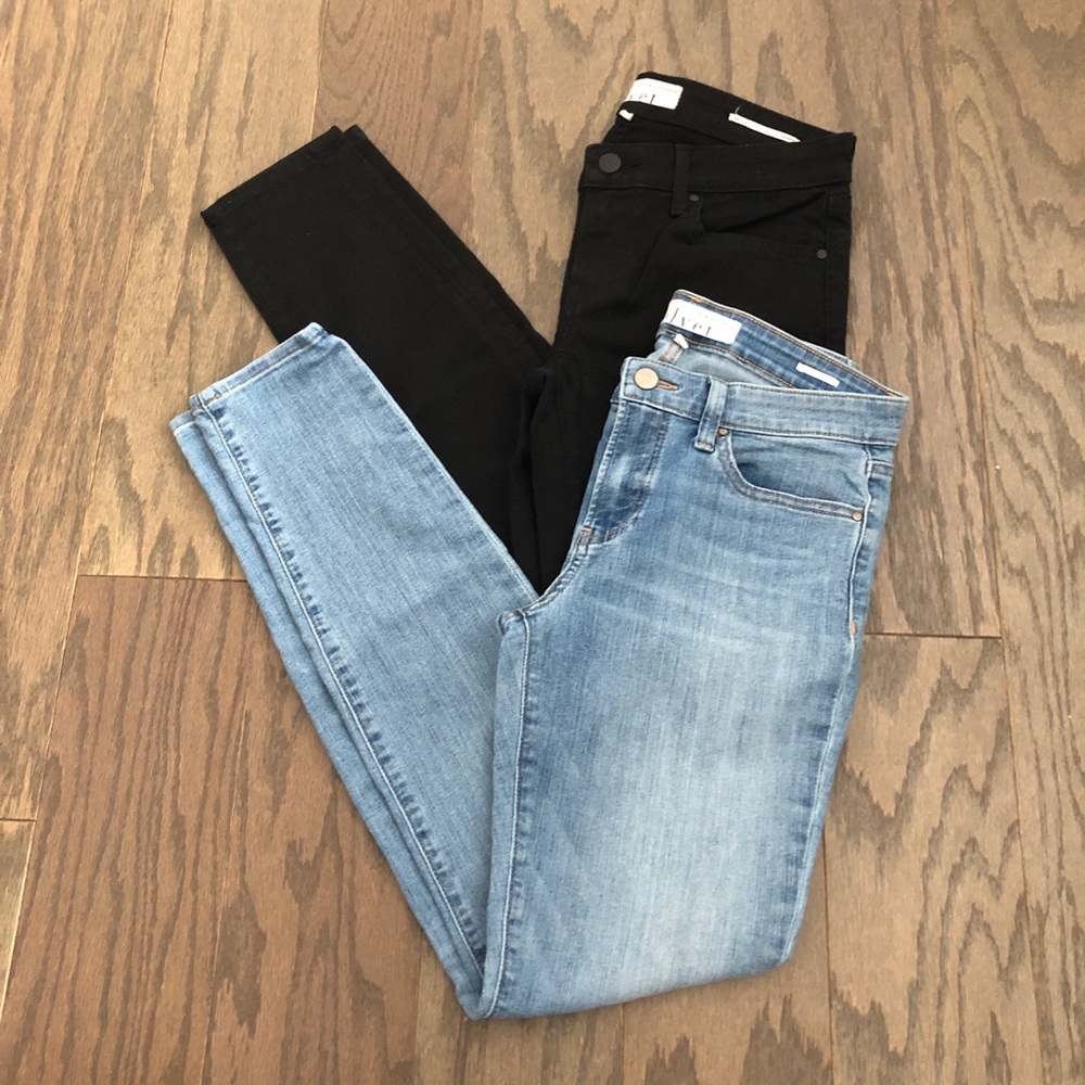 Lot of 2 Pairs Velvet Graham & Spencer Toni Skinny Jeans